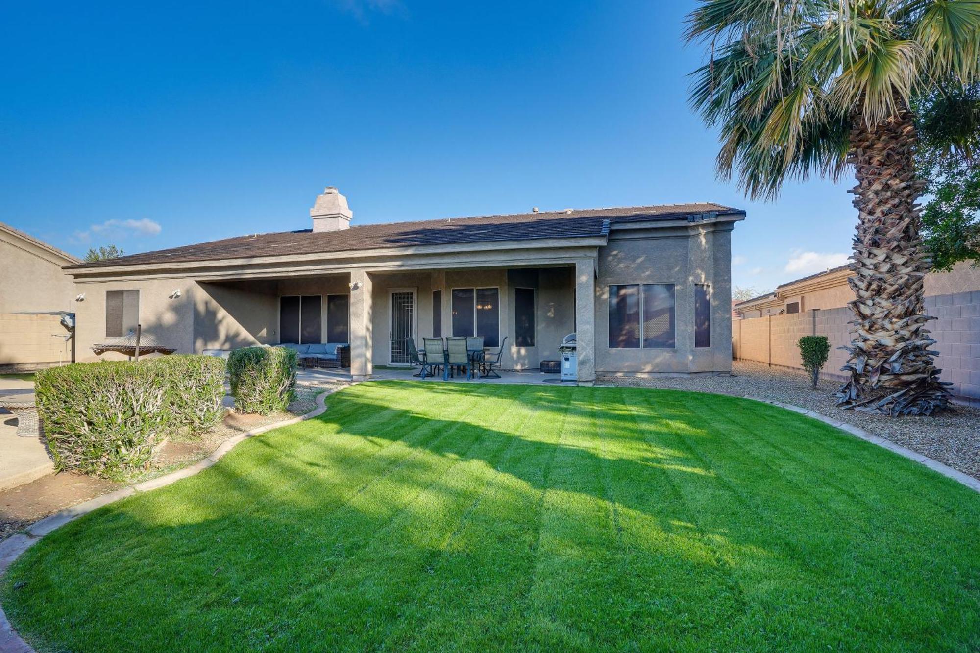 Goodyear Group Getaway With Pool And Putting Green Exterior foto